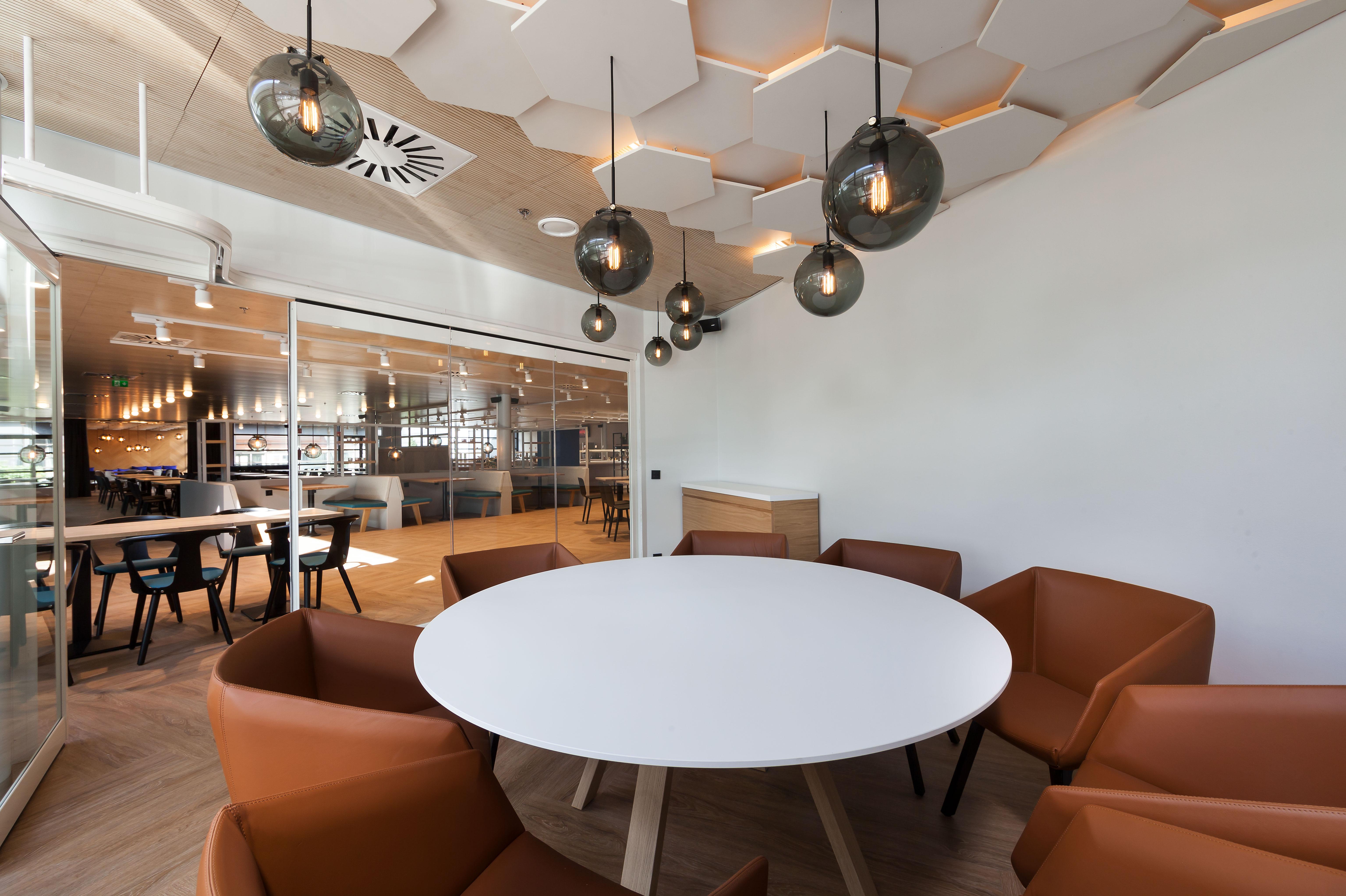 Hotel Scandic Helsinki Aviacongress 4*
