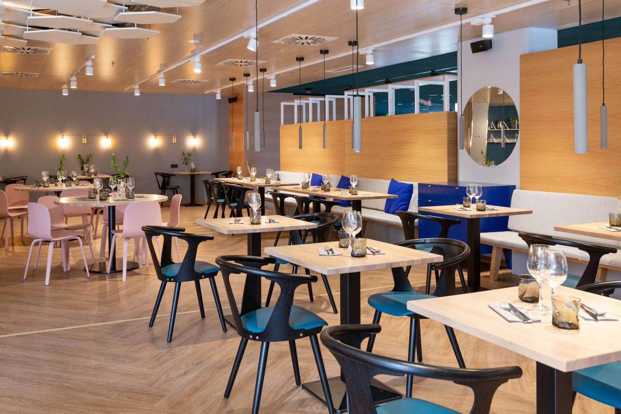 Hotel Scandic Helsinki Aviacongress 4*