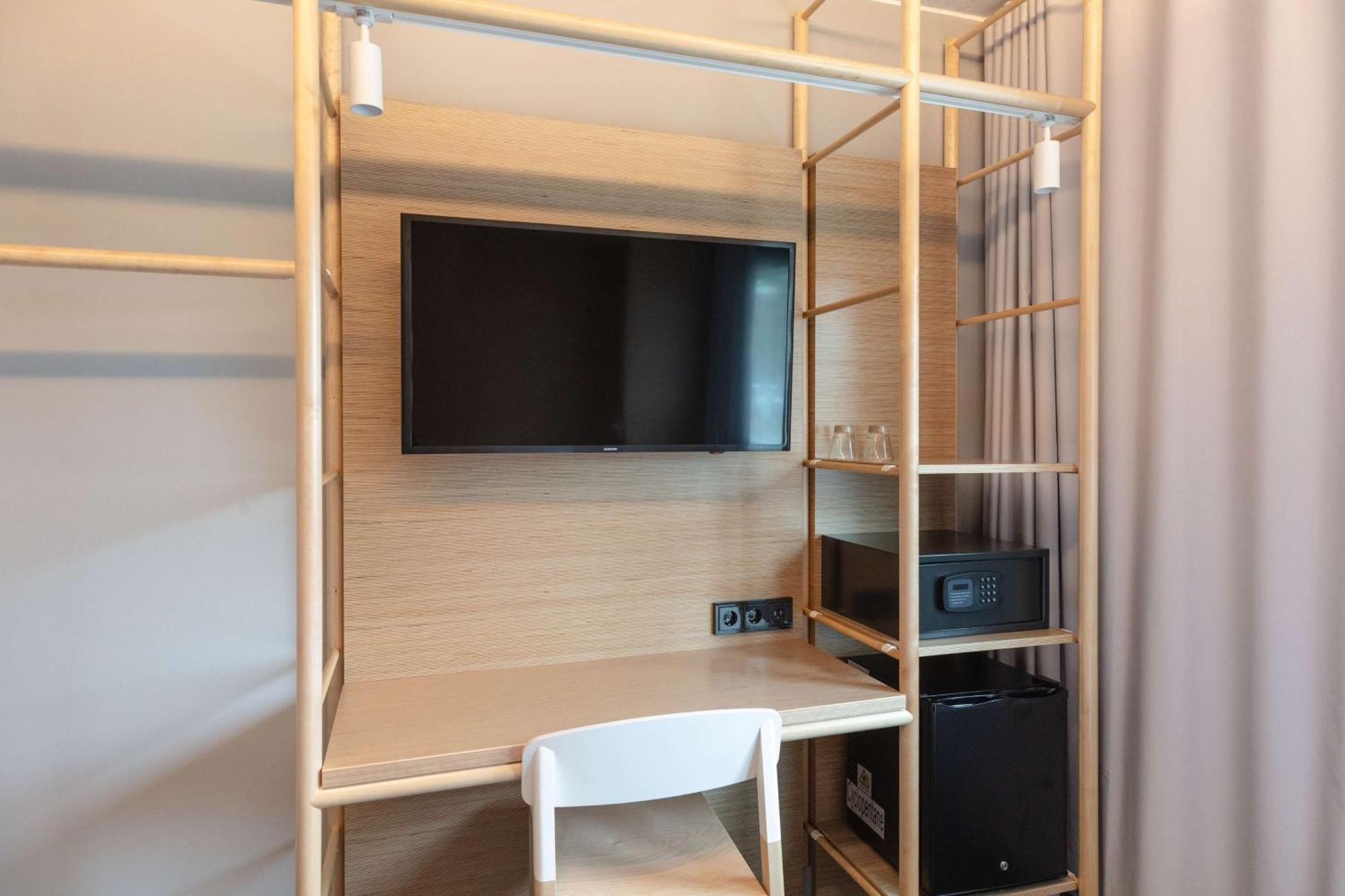 Scandic Helsinki Aviacongress 4*