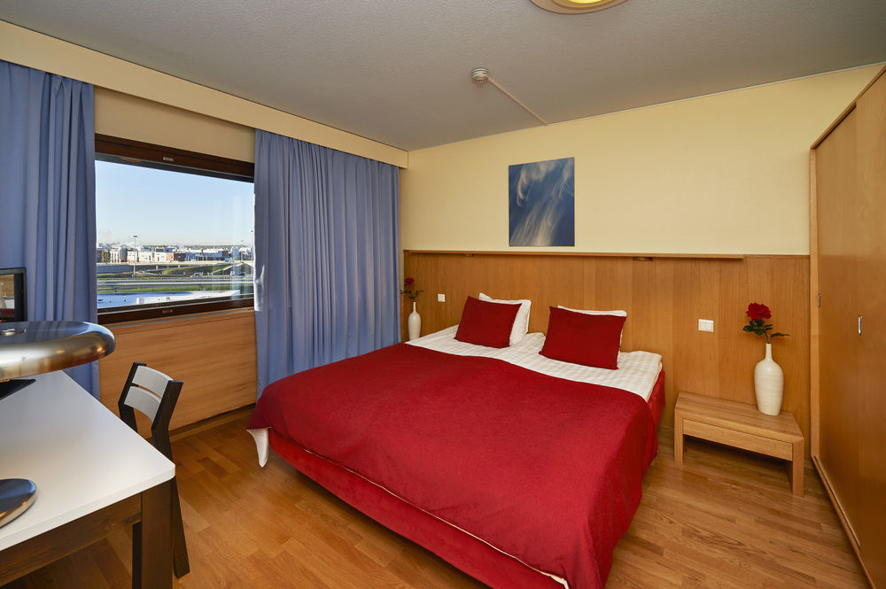 Scandic Helsinki Aviacongress Hotel 4*