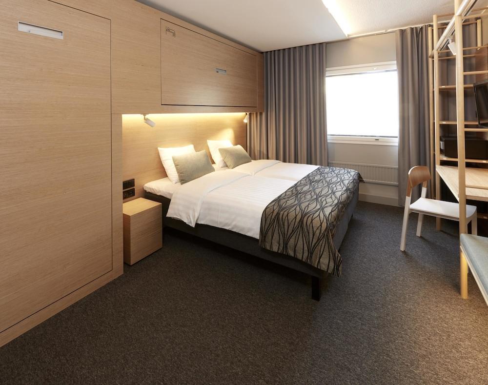 Scandic Helsinki Aviacongress Hotel 4*
