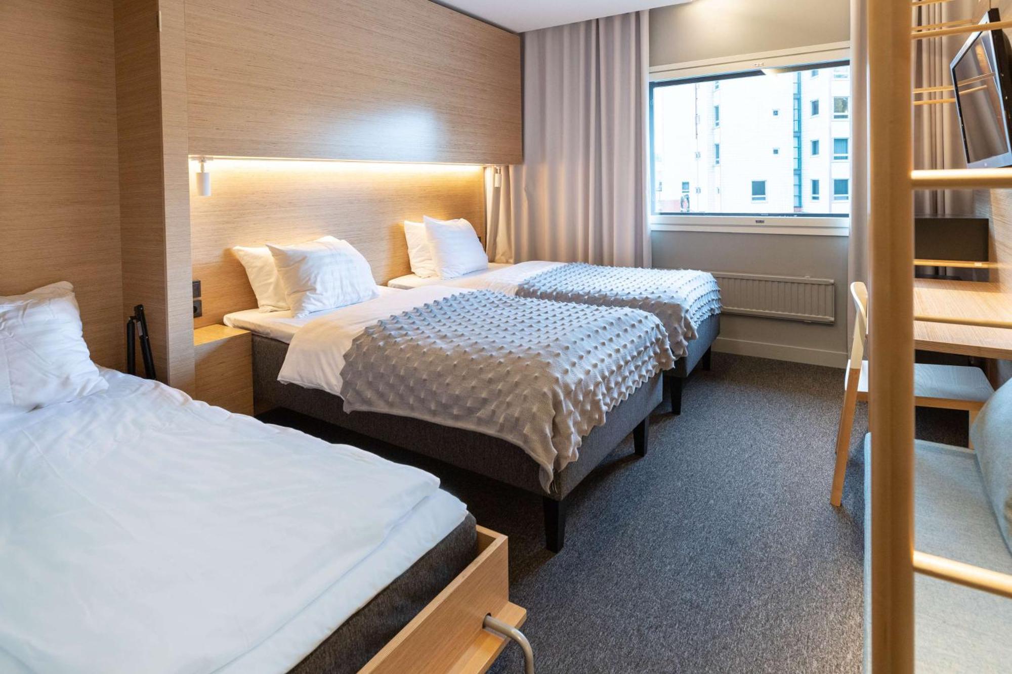 Hotel Scandic Helsinki Aviacongress 4*